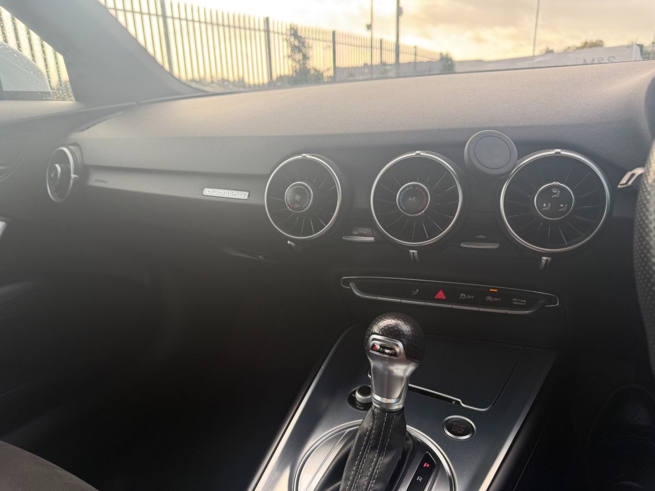 2015 AUDI TT 2.0 TFSI S line Coupe 3dr Petrol S Tronic quattro Euro 6 (s/s) (230 ps) - vehicle photo 13 for sale on PureCar