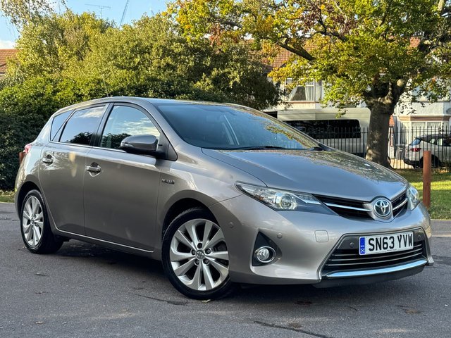 2013 Toyota Auris