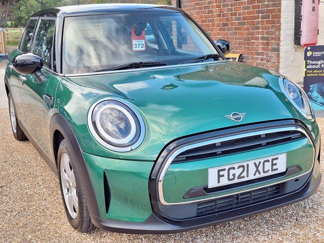 2021 MINI Hatch