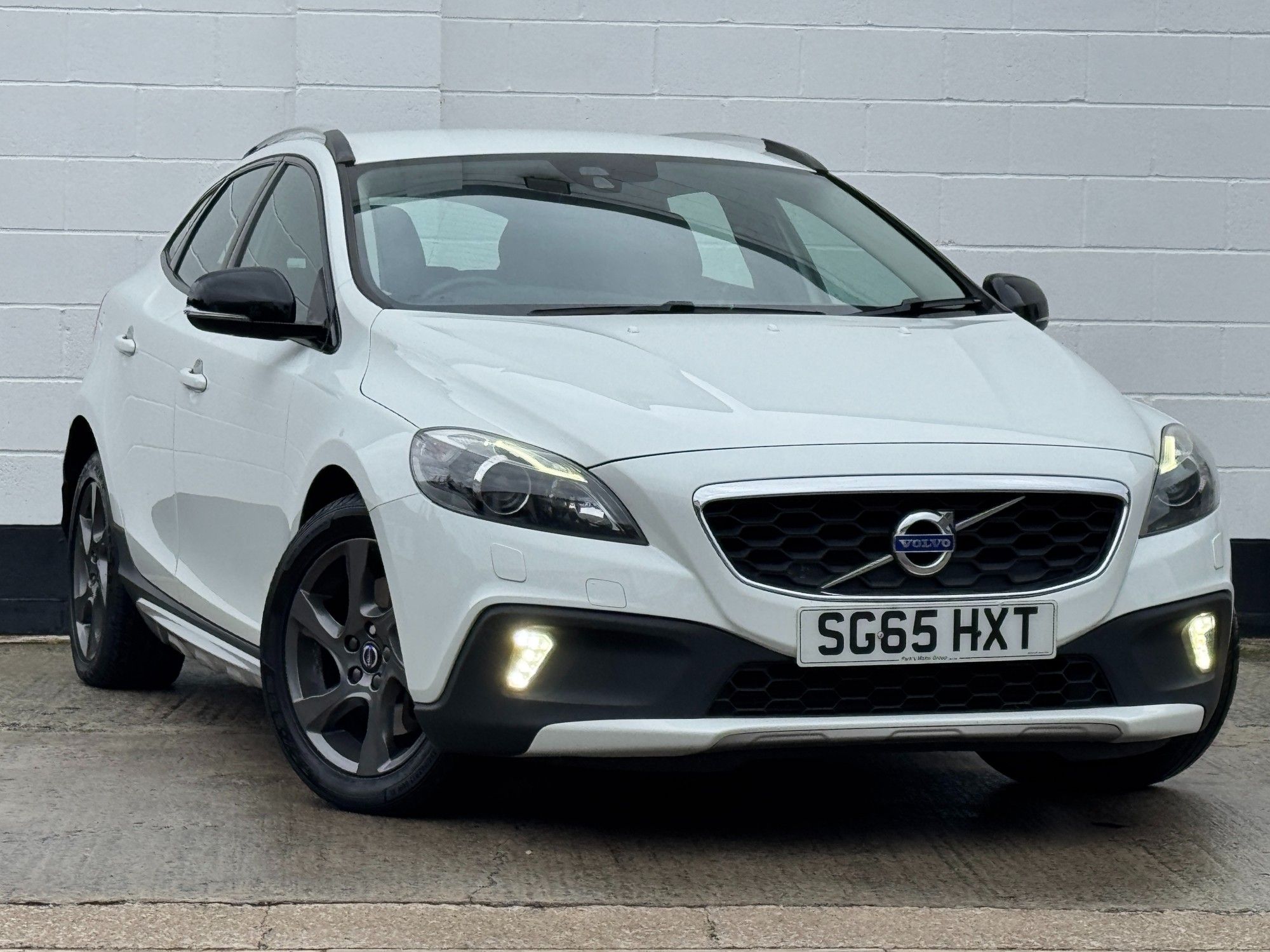 2015 Volvo V40 Cross Country