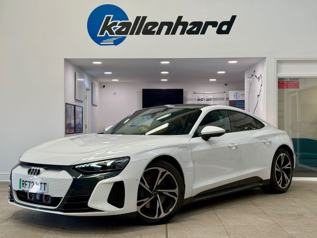 White 2023 Audi E-Tron GT Saloon All-wheel drive Automatic