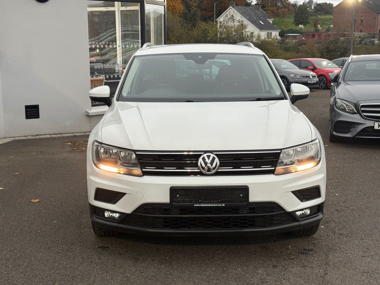 2019 VOLKSWAGEN TIGUAN 2.0 TDI SE Navigation SUV 5dr Diesel Manual Euro 6 (s/s) (150 ps) - vehicle photo 5 for sale on PureCar