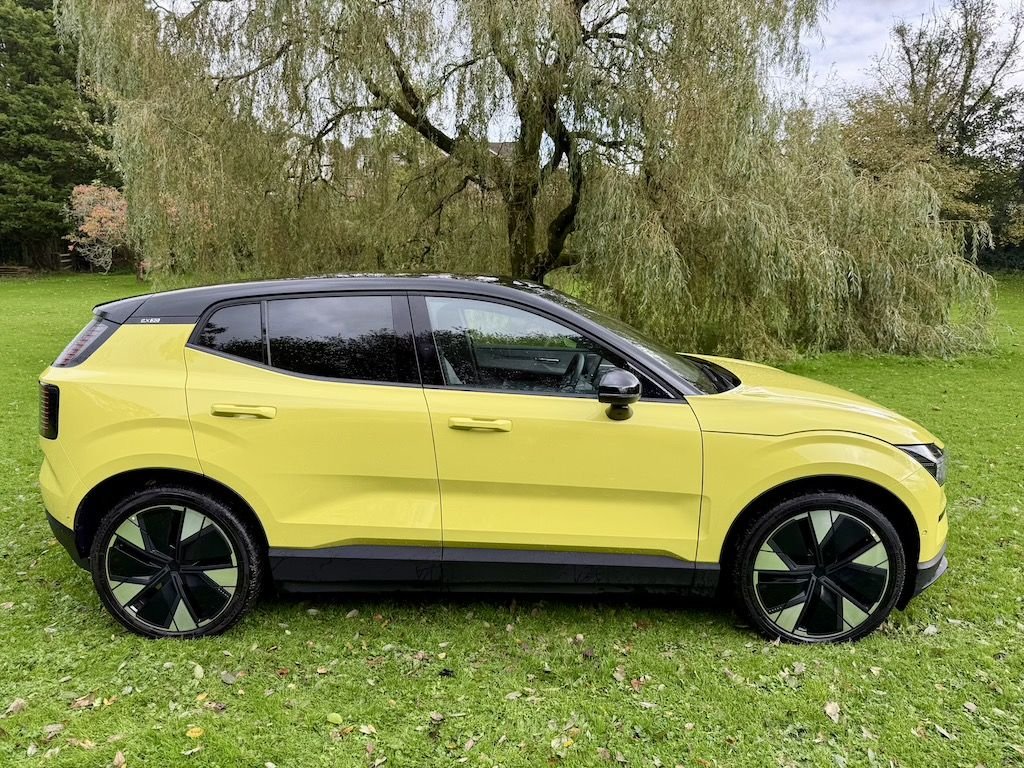 2024 Volvo EX30