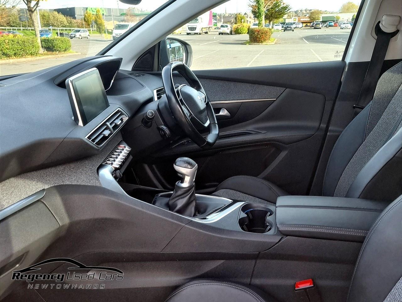 2019 PEUGEOT 1.2 PureTech Allure Euro 6 (s/s) 5dr - vehicle photo 35 for sale on PureCar