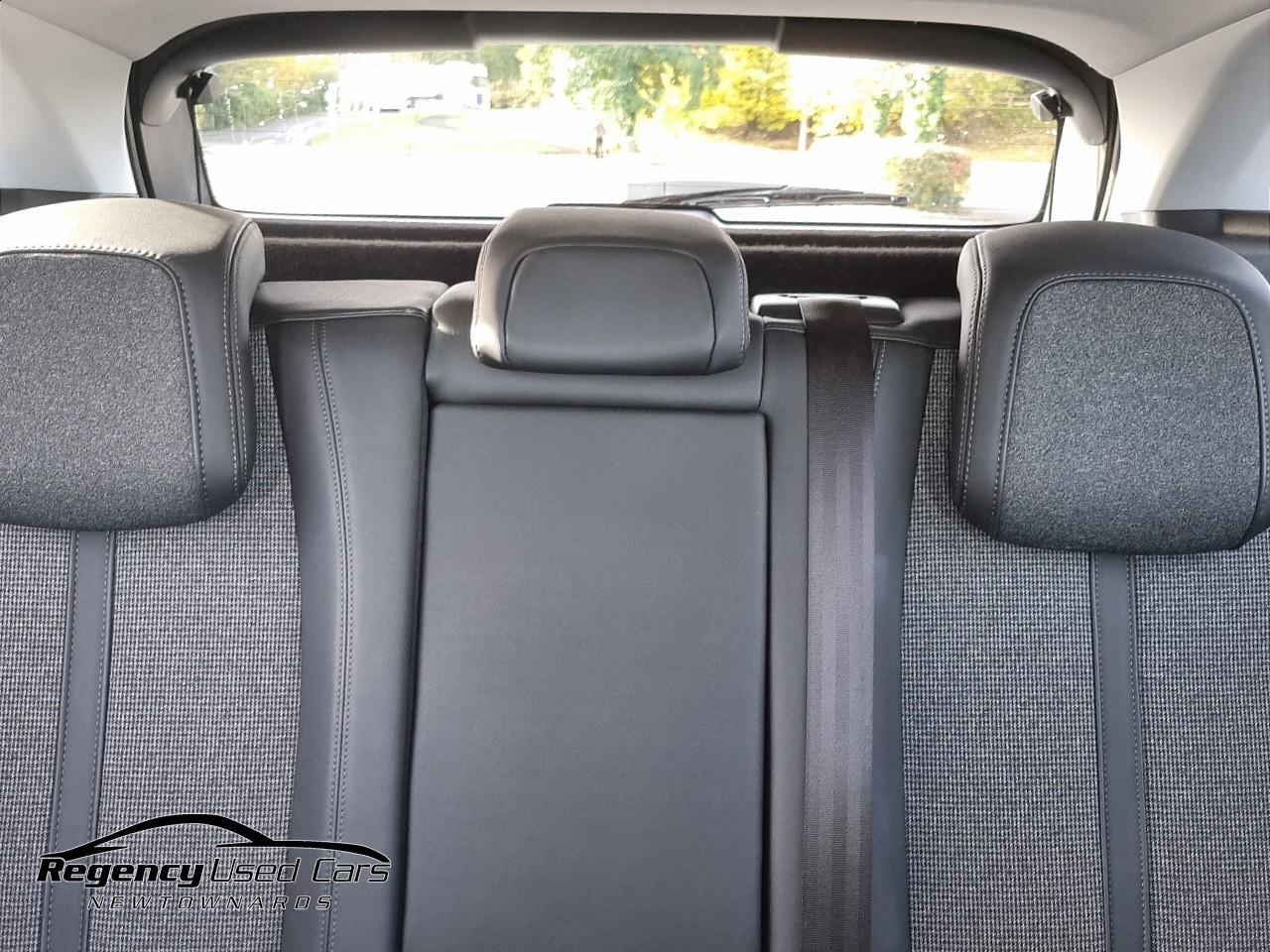 2019 PEUGEOT 1.2 PureTech Allure Euro 6 (s/s) 5dr - vehicle photo 15 for sale on PureCar