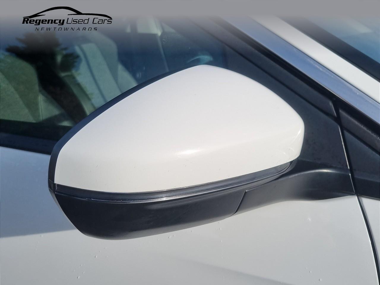 2019 PEUGEOT 1.2 PureTech Allure Euro 6 (s/s) 5dr - vehicle photo 32 for sale on PureCar