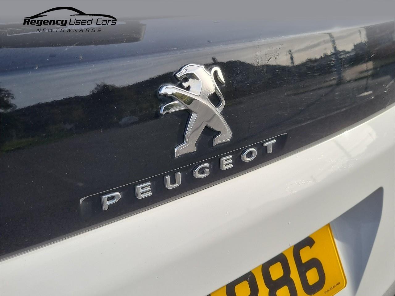 2019 PEUGEOT 1.2 PureTech Allure Euro 6 (s/s) 5dr - vehicle photo 37 for sale on PureCar