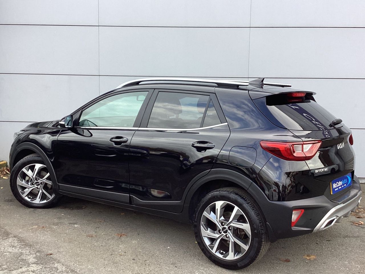2023 KIA STONIC 1.0 T-GDi MHEV GT-Line S SUV 5dr Petrol Hybrid Manual Euro 6 (s/s) (118 bhp - vehicle photo 4 for sale on PureCar