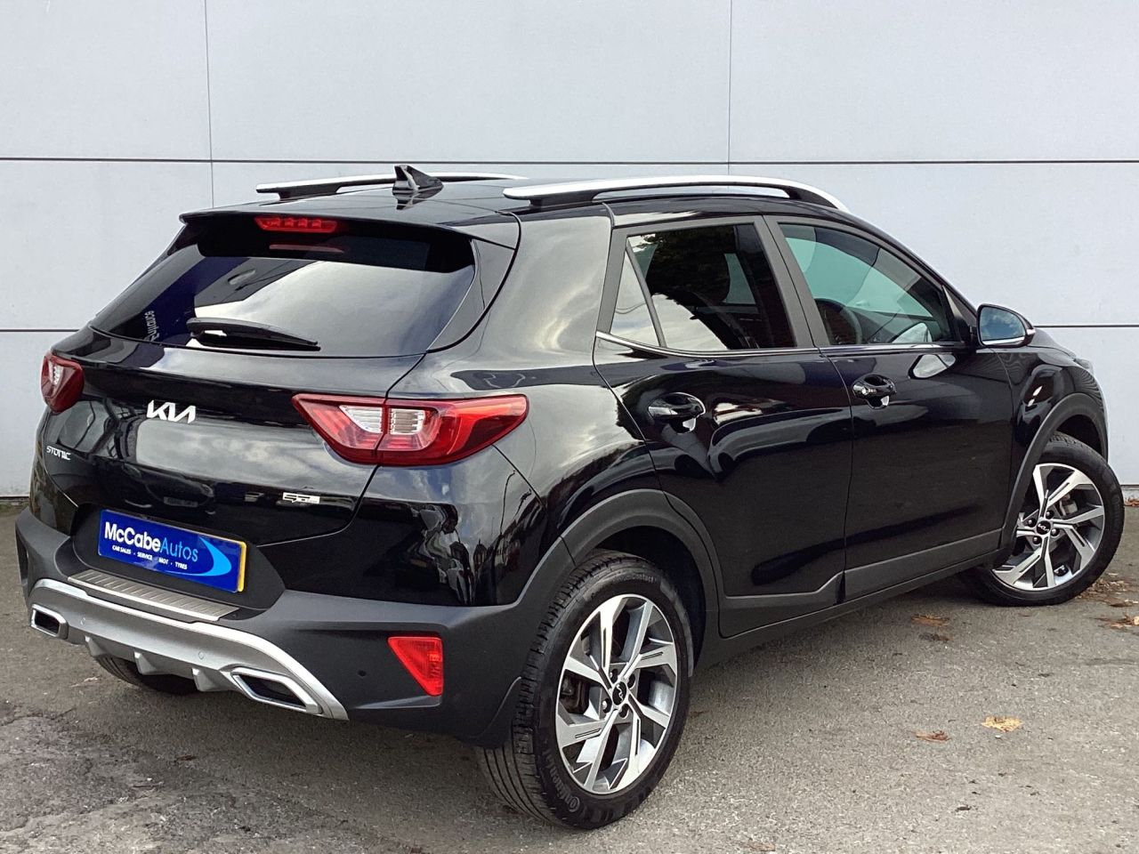 2023 KIA STONIC 1.0 T-GDi MHEV GT-Line S SUV 5dr Petrol Hybrid Manual Euro 6 (s/s) (118 bhp - vehicle photo 5 for sale on PureCar