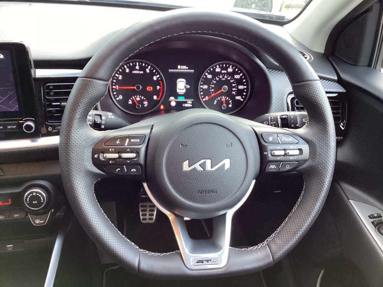2023 KIA STONIC 1.0 T-GDi MHEV GT-Line S SUV 5dr Petrol Hybrid Manual Euro 6 (s/s) (118 bhp - vehicle photo 10 for sale on PureCar