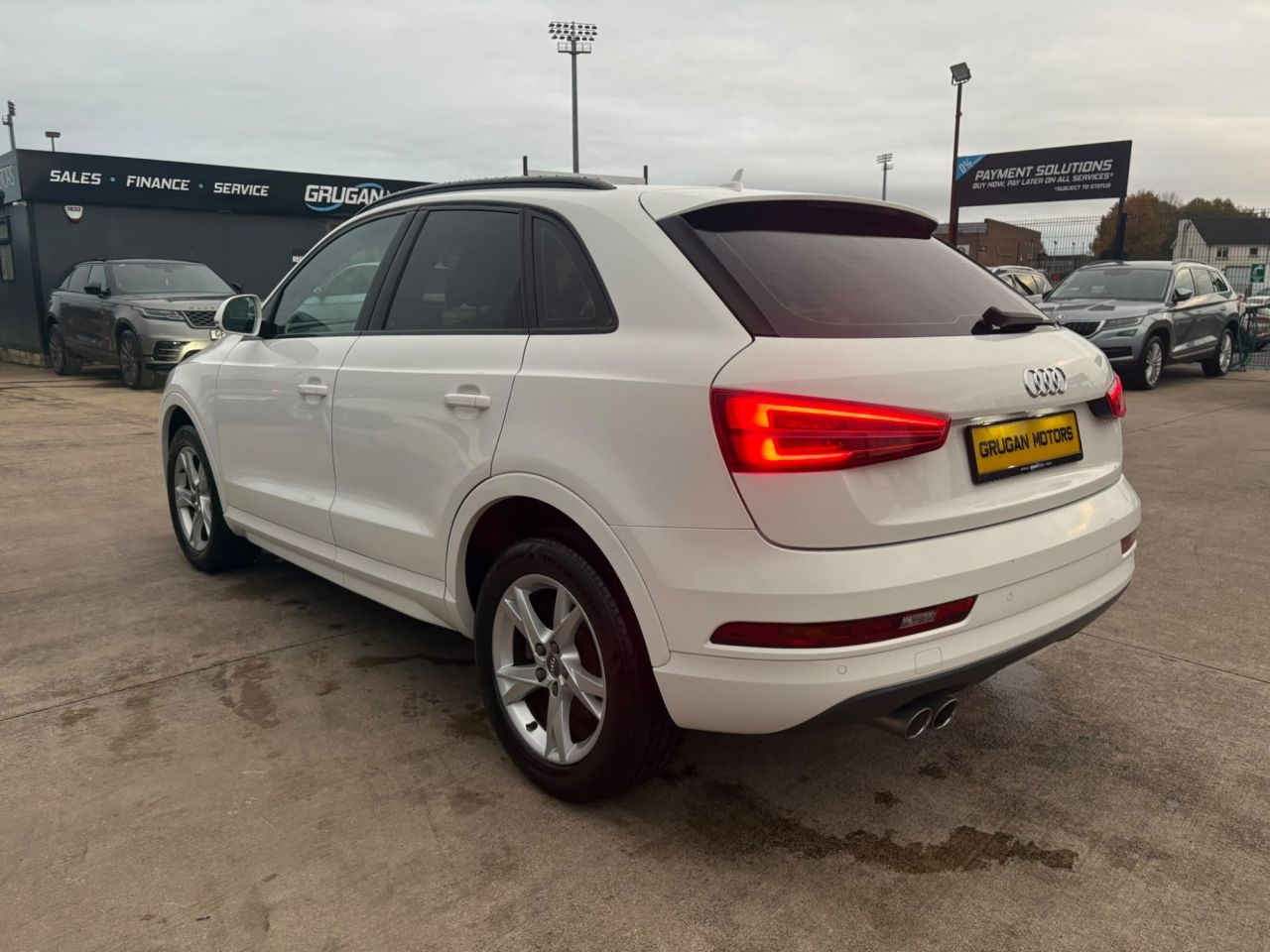 2016 AUDI Q3 2.0 TDI SE SUV 5dr Diesel Manual Euro 6 (s/s) (150 ps) - vehicle photo 5 for sale on PureCar