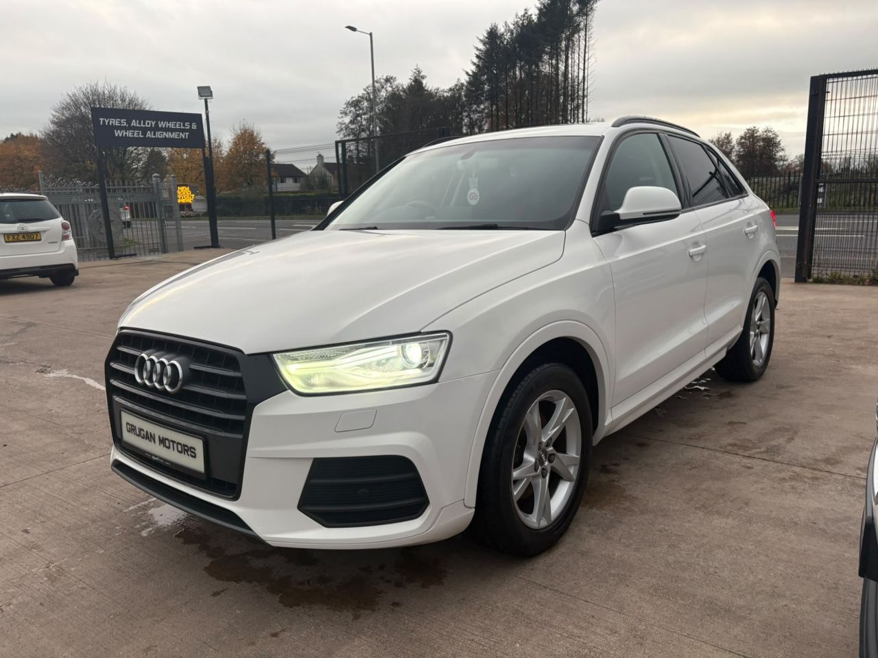 2016 AUDI Q3 2.0 TDI SE SUV 5dr Diesel Manual Euro 6 (s/s) (150 ps) - vehicle photo 6 for sale on PureCar