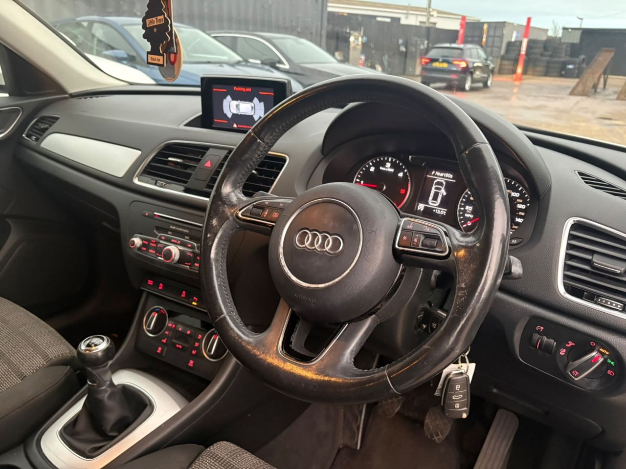2016 AUDI Q3 2.0 TDI SE SUV 5dr Diesel Manual Euro 6 (s/s) (150 ps) - vehicle photo 9 for sale on PureCar