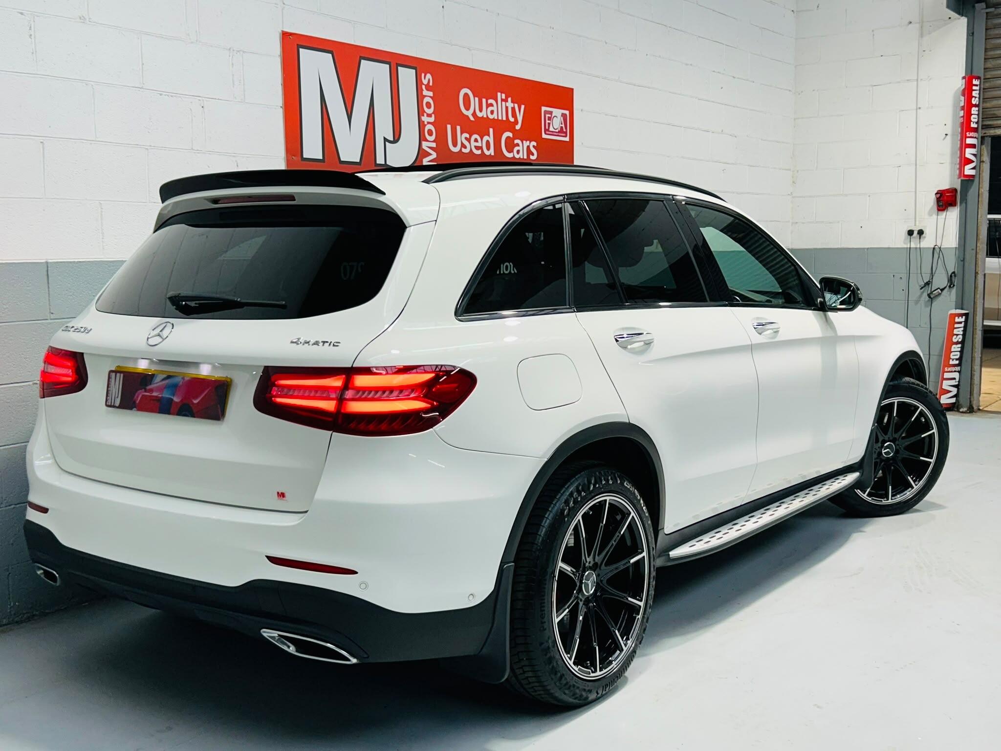 2017 MERCEDES GLC 2.1 GLC250d AMG Line (Premium Plus) G-Tronic 4MATIC Euro 6 (s/s) 5dr - vehicle photo 5 for sale on PureCar