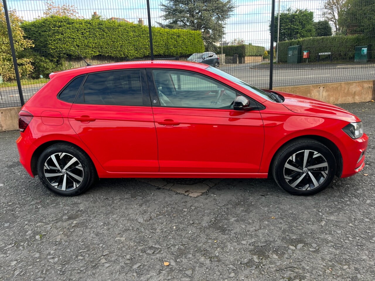 2018 VOLKSWAGEN POLO 1.0 beats Hatchback 5dr Petrol Manual Euro 6 (s/s) (65 ps) - vehicle photo 9 for sale on PureCar