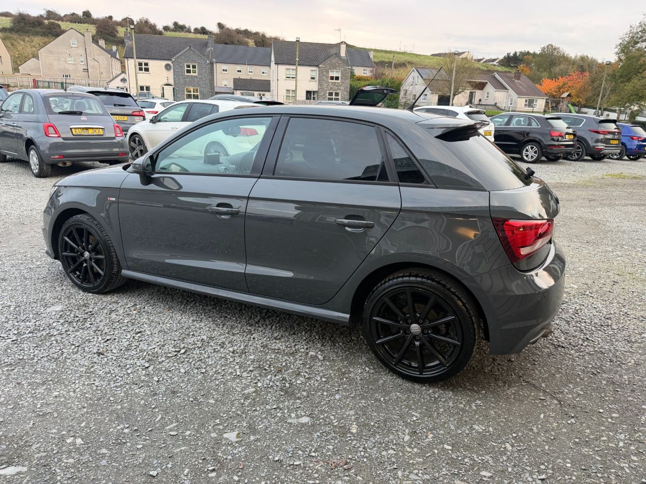 2016 AUDI A1 1.6 TDI S line Sportback 5dr Diesel Manual Euro 6 (s/s) (116 ps) - vehicle photo 4 for sale on PureCar