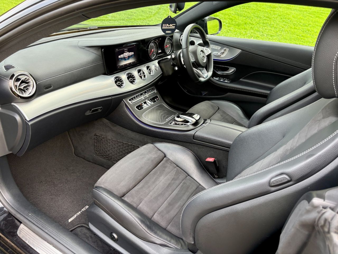 2018 MERCEDES E CLASS 2.0 E220d AMG Line (Premium) Coupe 2dr Diesel G-Tronic+ Euro 6 (s/s) (194 p - vehicle photo 11 for sale on PureCar