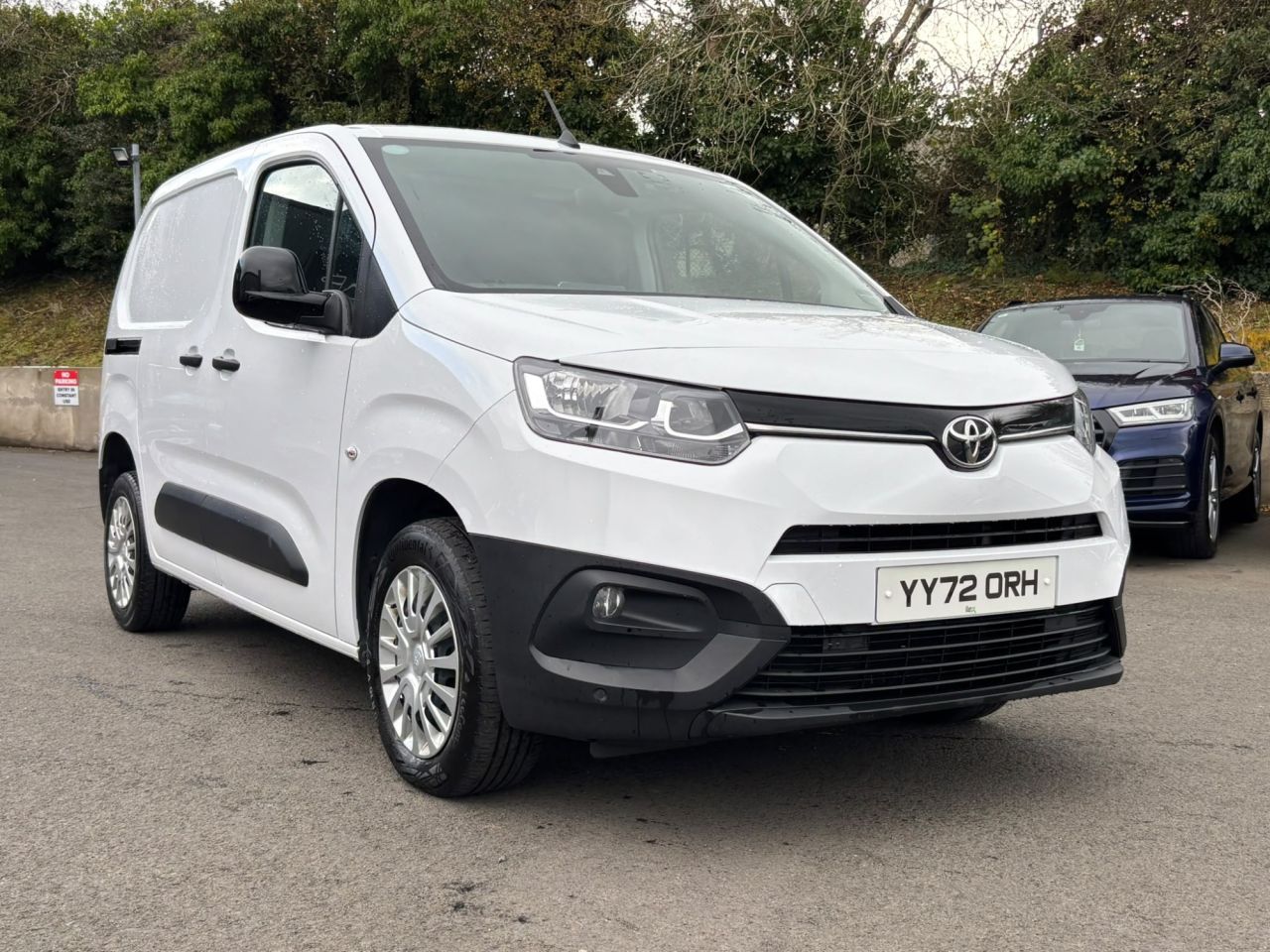 2023 TOYOTA PROACE CITY 1.5 BlueHDi Icon Short Panel Van 5dr Diesel Manual SWB Euro 6 (s/s) (100 bh - vehicle photo 4 for sale on PureCar