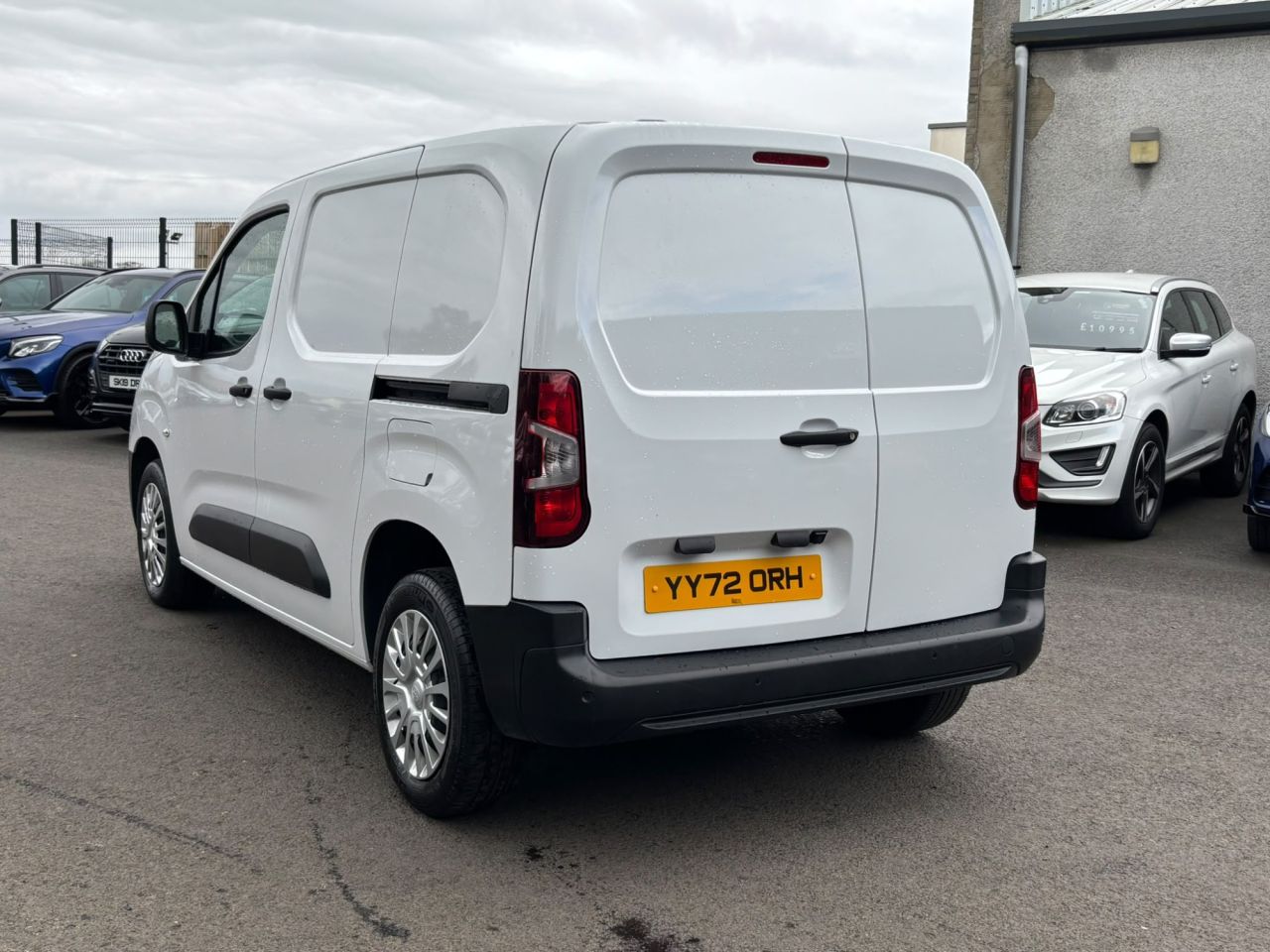 2023 TOYOTA PROACE CITY 1.5 BlueHDi Icon Short Panel Van 5dr Diesel Manual SWB Euro 6 (s/s) (100 bh - vehicle photo 5 for sale on PureCar