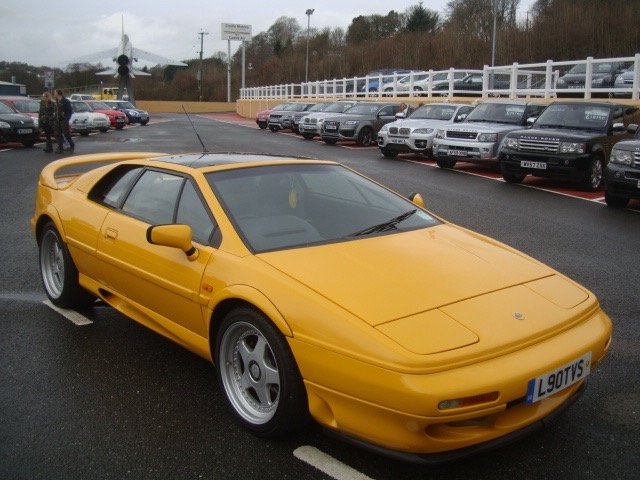 1995 Lotus Esprit 2.2 S S4 2d 300 BHP