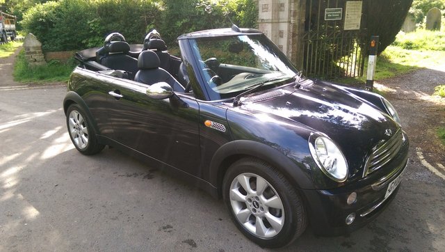 2006 06 MINI Convertible 1.6 COOPER 2d 114 BHP