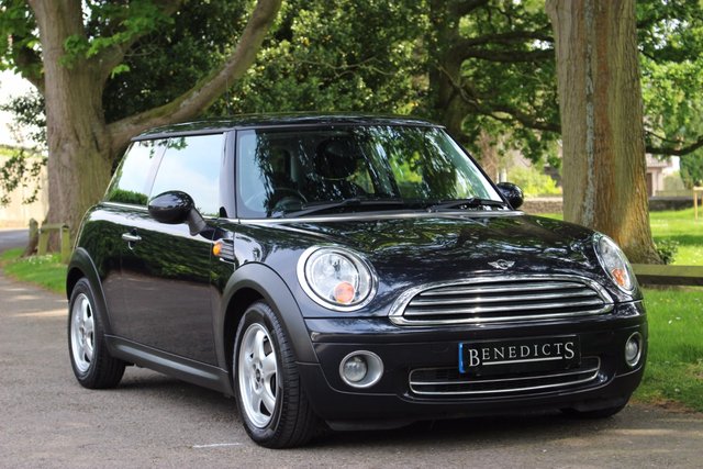 2008 08 MINI Hatch Cooper 1.6 COOPER 3d AUTO 118 BHP