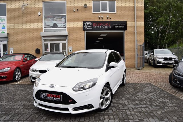 2013 63 Ford Focus 2.0 ST-3 5d 247 BHP