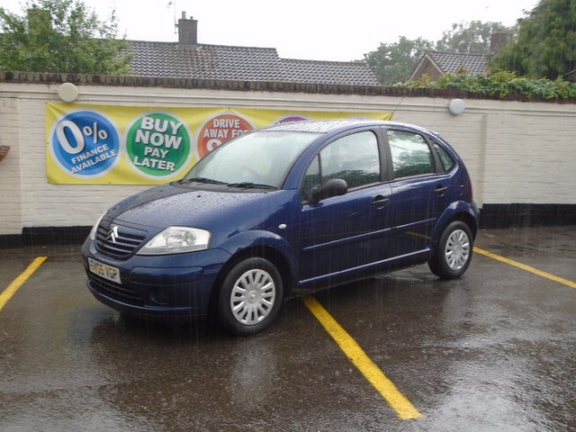 2005 05 Citroen C3 1.1 DESIRE 5d 60 BHP
