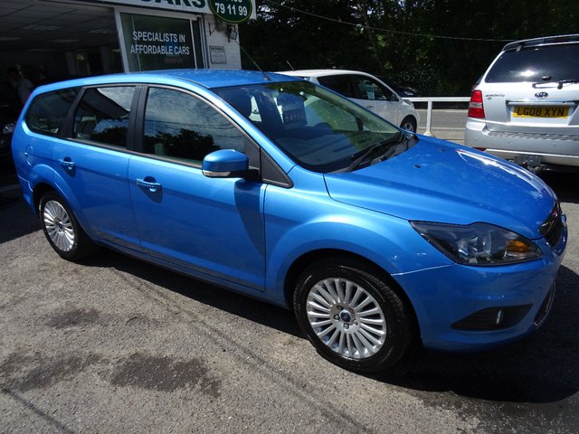 2010 10 Ford Focus 1.6 TITANIUM TDCI 5d 109 BHP