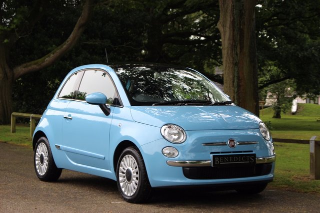 2013 13 Fiat 500 1.2 LOUNGE 3d 69 BHP