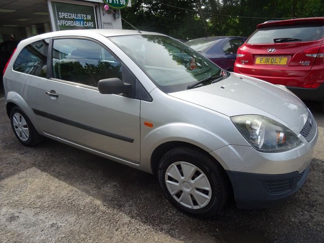 2006 06 Ford Fiesta 1.2 STUDIO 16V 3d 78 BHP