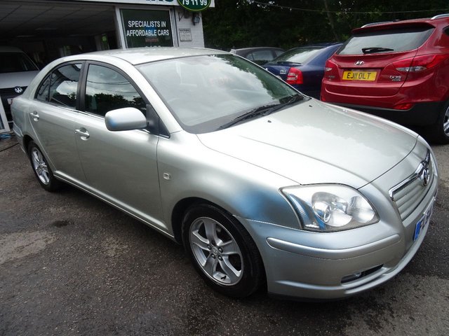 2004 54 Toyota Avensis 1.8 T3-X VVT-I 5d 127 BHP