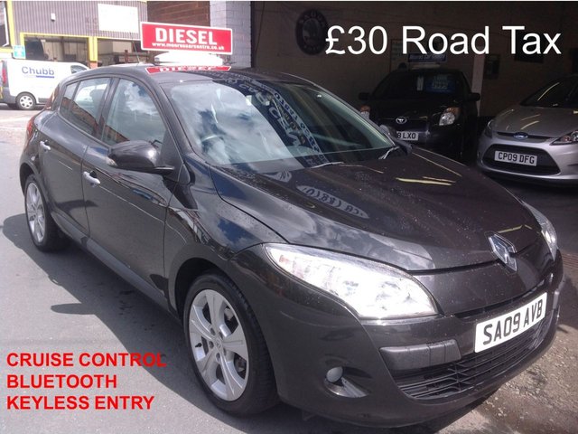2009 09 Renault Megane 1.5 DYNAMIQUE DCI 5d 106 BHP