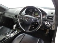 USED 2011 11 MERCEDES-BENZ C CLASS 2.1 C220 CDI BLUEEFFICIENCY SPORT 4d AUTO 170 BHP SALOON