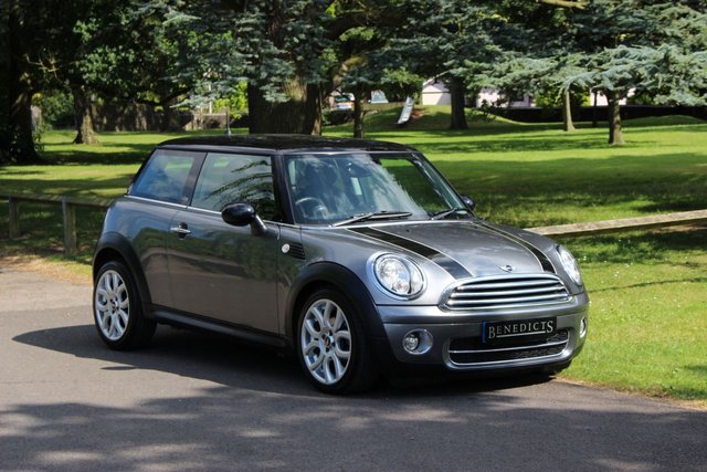 2009 59 MINI Hatch Cooper 1.6 COOPER D GRAPHITE 3d 108 BHP
