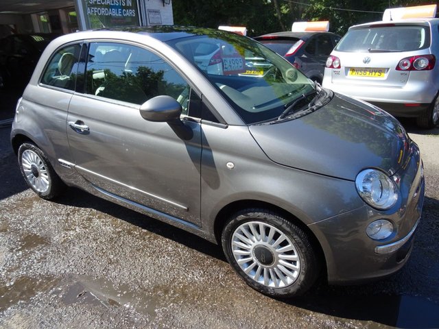 2009 59 Fiat 500 1.2 LOUNGE 3d 69 BHP