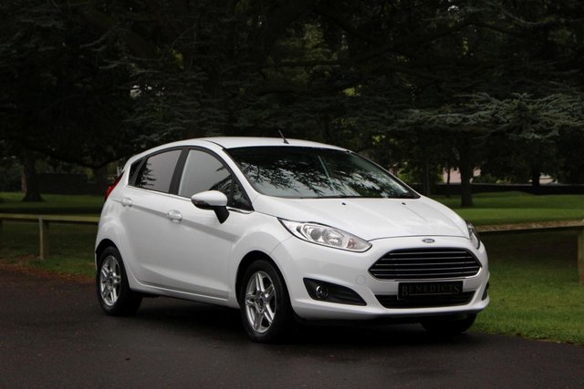 2014 63 Ford Fiesta 1.0 ZETEC 5d 99 BHP