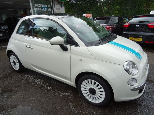 2012 12 Fiat 500 1.2 LOUNGE 3d 69 BHP ICE COOL BUNNY