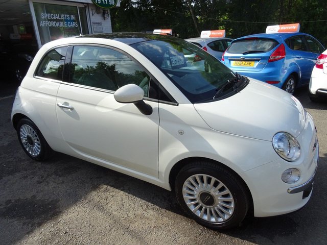 2013 13 Fiat 500 1.2 LOUNGE 3d 69 BHP