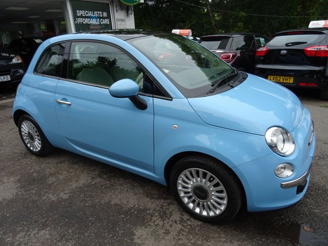 2013 13 Fiat 500 1.2 LOUNGE 3d 69 BHP