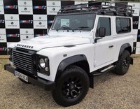 USED 2014 64 LAND ROVER DEFENDER 2.2 TD XS STATION WAGON 1d 122 BHP Super High Spec Edition!