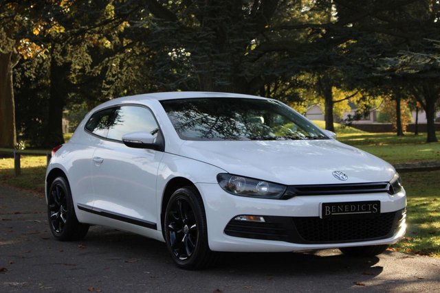 2011 11 Volkswagen Scirocco 1.4 TSI 3d 121 BHP