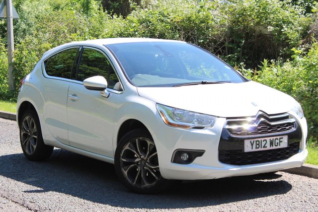 2012 12 Citroen DS4 1.6 HDI DSTYLE 5d 110 BHP