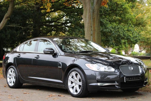 2010 60 Jaguar Xf 3.0 V6 LUXURY 4d AUTO 240 BHP