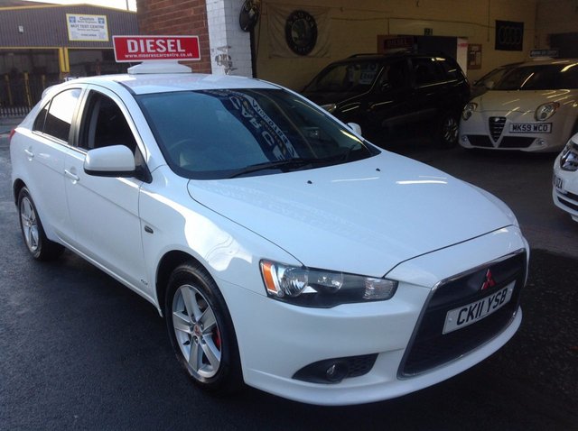 2011 11 Mitsubishi Lancer 2.0 DI-D .....