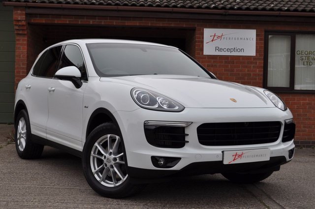 2016 16 Porsche Cayenne 3.0 D V6 TIPTRONIC S 5d AUTO 262 BHP