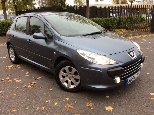 2007 56 Peugeot 307 1.4 S 5d 88 BHP