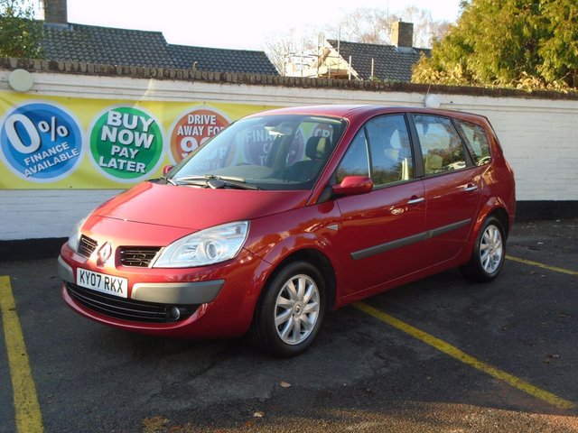 2007 07 Renault Grand Scenic 1.6 DYNAMIQUE VVT 7STR 5d 111 BHP